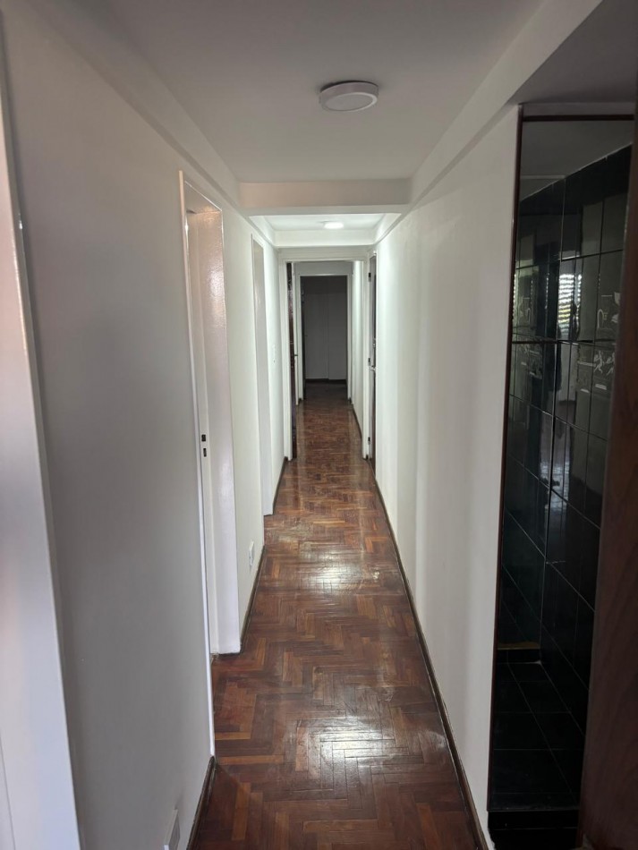 Alquiler Departamento 3 dormitorios 3 baños frente Plaza España con cohera Nueva Cordoba