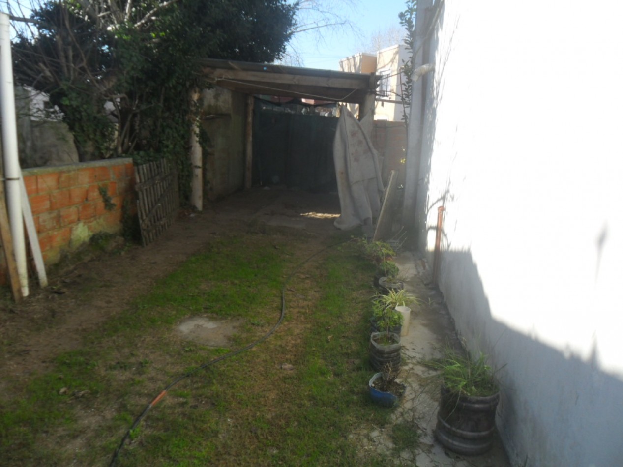Casa 3 Amb. Permuta x depto en san Bernardo