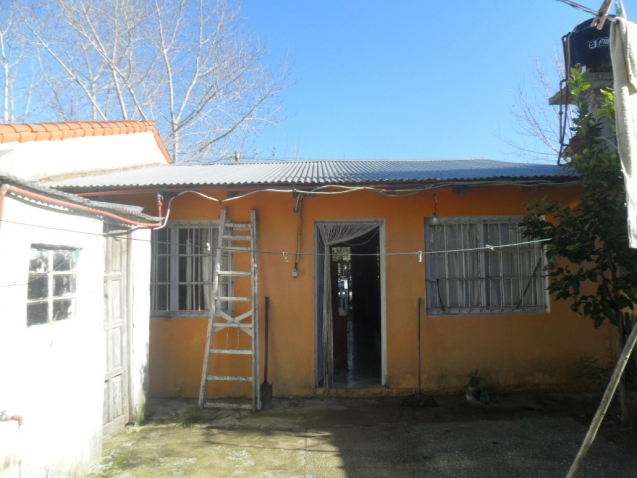 Casa 3 Amb. Permuta x depto en san Bernardo