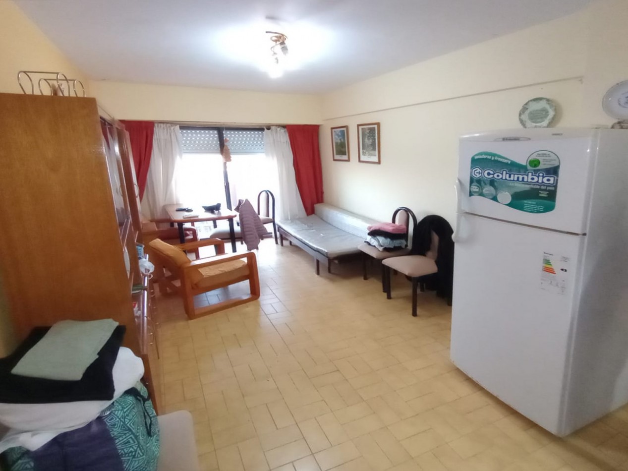 Depto. 2 Amb 3er piso Edificio Riazor I 