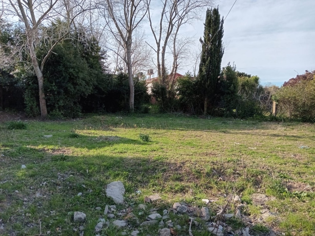 Lote de 860M2 Barrio Tala 