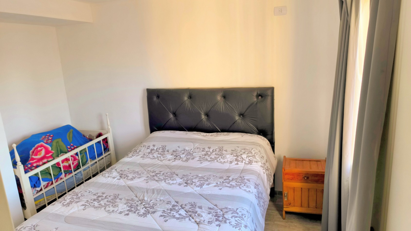 Exclusiva propiedad moderna c/pileta,  y dpto independiente - Villa del Prado- Cordoba
