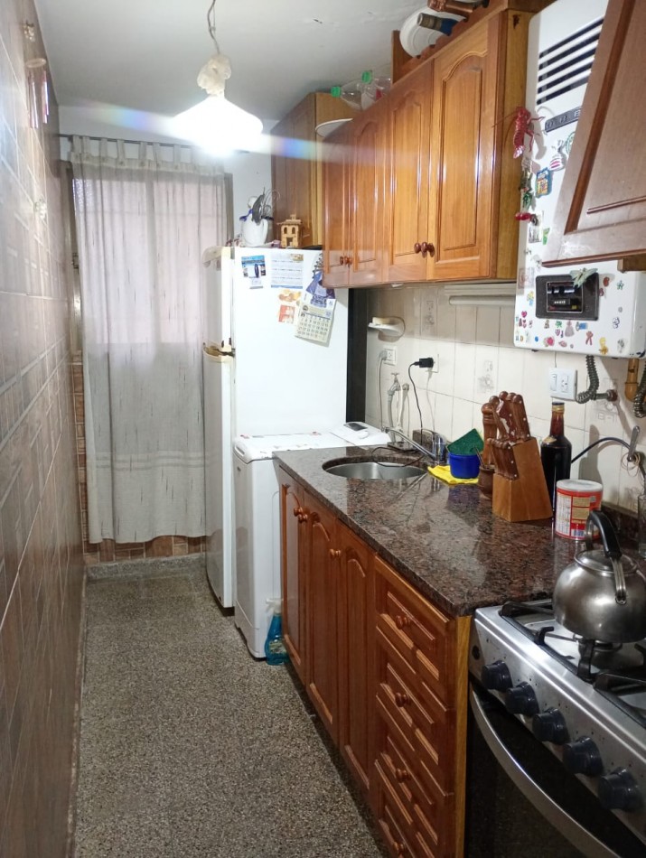 Departamento en Venta de 2 dormitorios en Planta Baja. B° Ampliacion San Pablo.