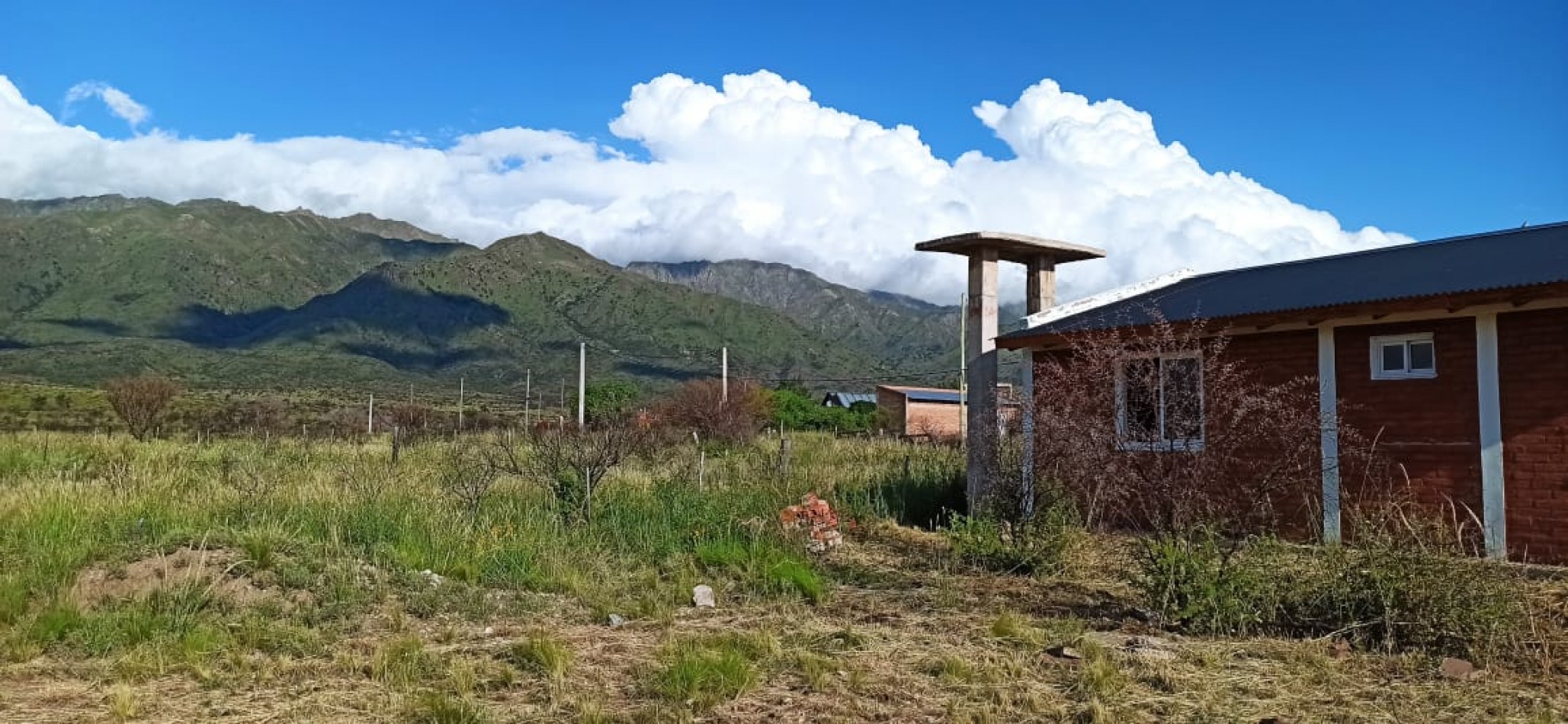 4 CABAÑAS Y 1 CASA A TERMINAR SIERRAS MARIANAS