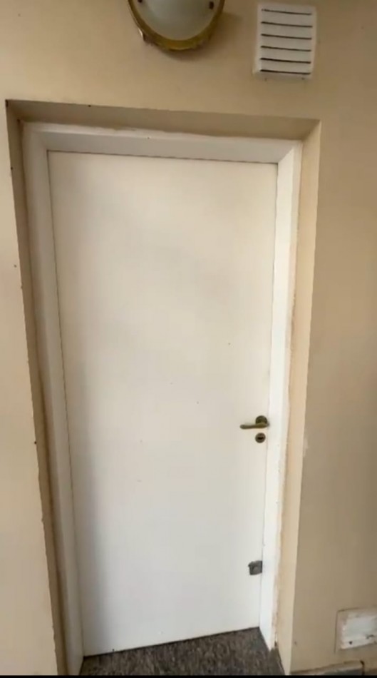 VENDO COMPLEJO DE DEPARTAMENTOS Y LOCAL 