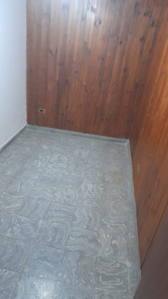 ALQUILO PROPIEDAD PARA USO OFICINAS O GERIATRICO CENTRO