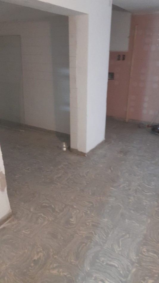 ALQUILO PROPIEDAD PARA USO OFICINAS O GERIATRICO CENTRO