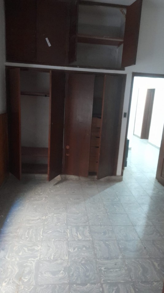 ALQUILO PROPIEDAD PARA USO OFICINAS O GERIATRICO CENTRO