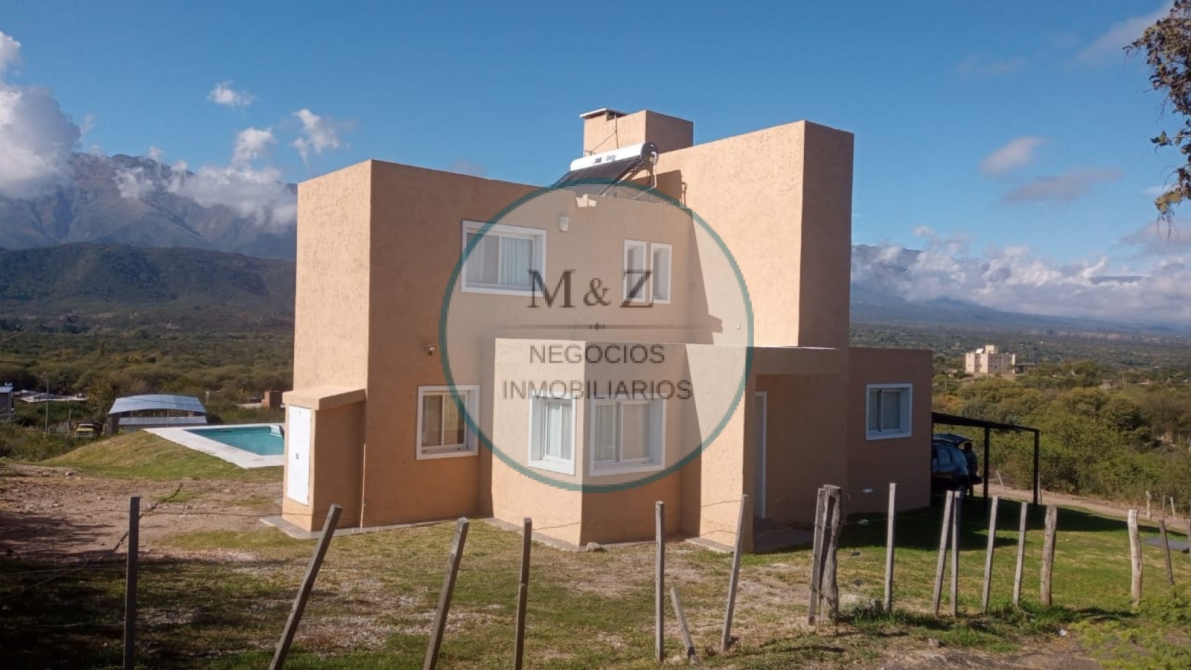 CASA EN LOS POZOS EN VENTA