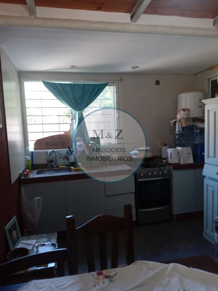 CASA CON PILETA EN VENTA EN EL VOLCAN