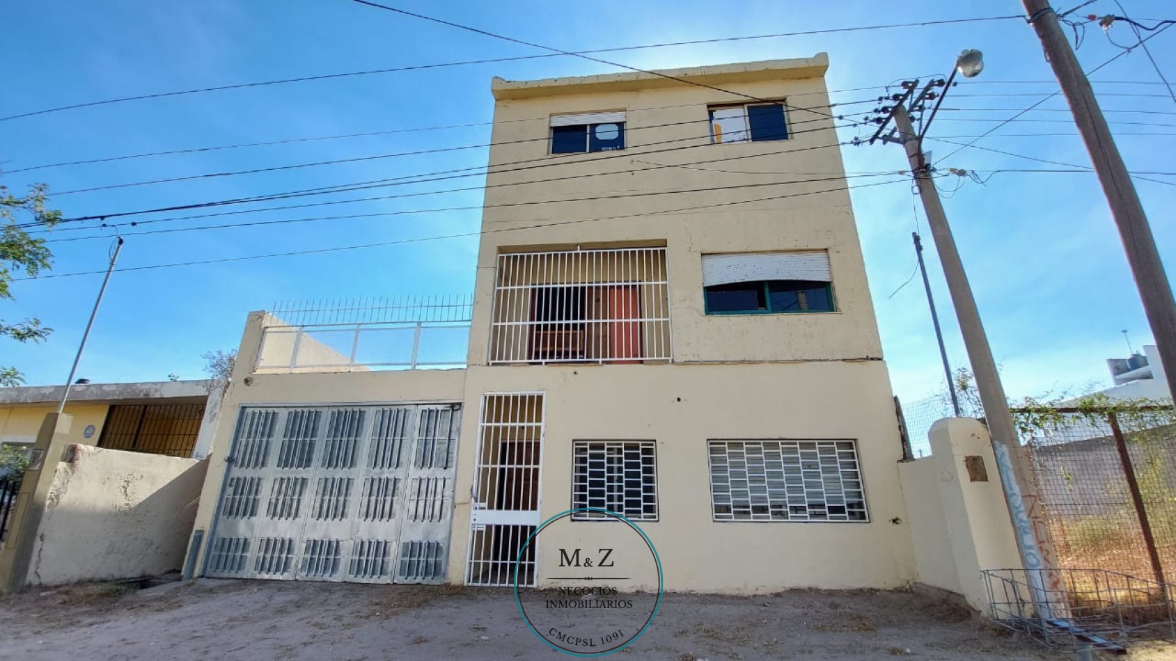 OPORTUNIDAD CASA A REFACCIONAR