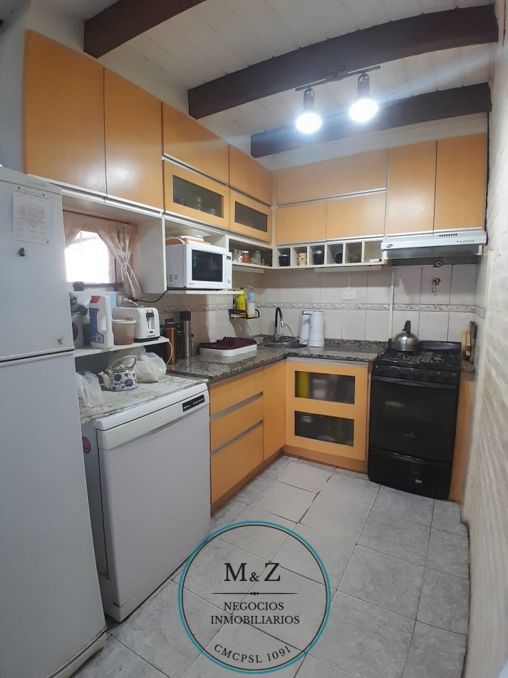 VENDO CASA EN CRUZ DE PIEDRA