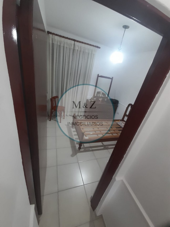 VENDE CASA DE 2 PLANTAS CENTRO SAN LUIS