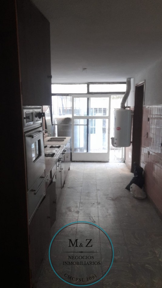 ALQUILO PROPIEDAD PARA USO OFICINAS O GERIATRICO CENTRO