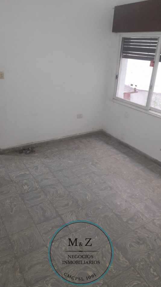 ALQUILO PROPIEDAD PARA USO OFICINAS O GERIATRICO CENTRO