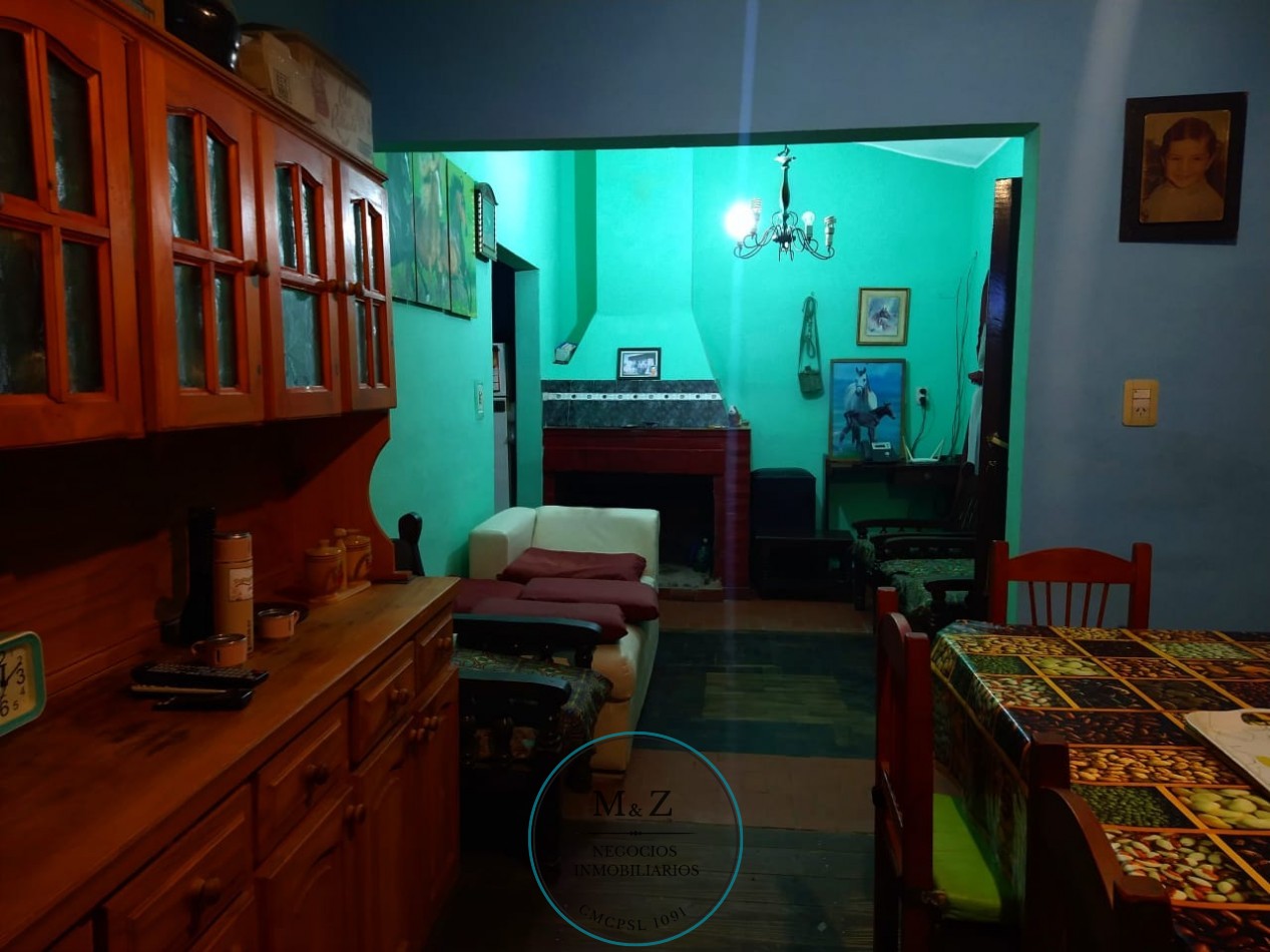 VENDE CAMPO CON CASA EN PAPAGALLOS