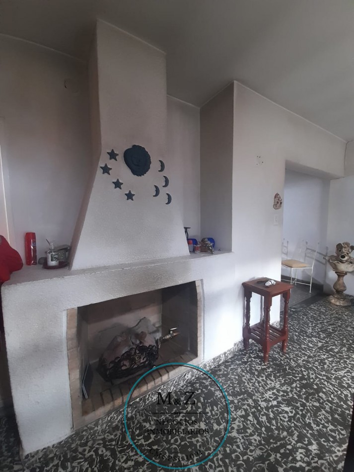 VENDE CASA DE 2 PLANTAS CENTRO SAN LUIS