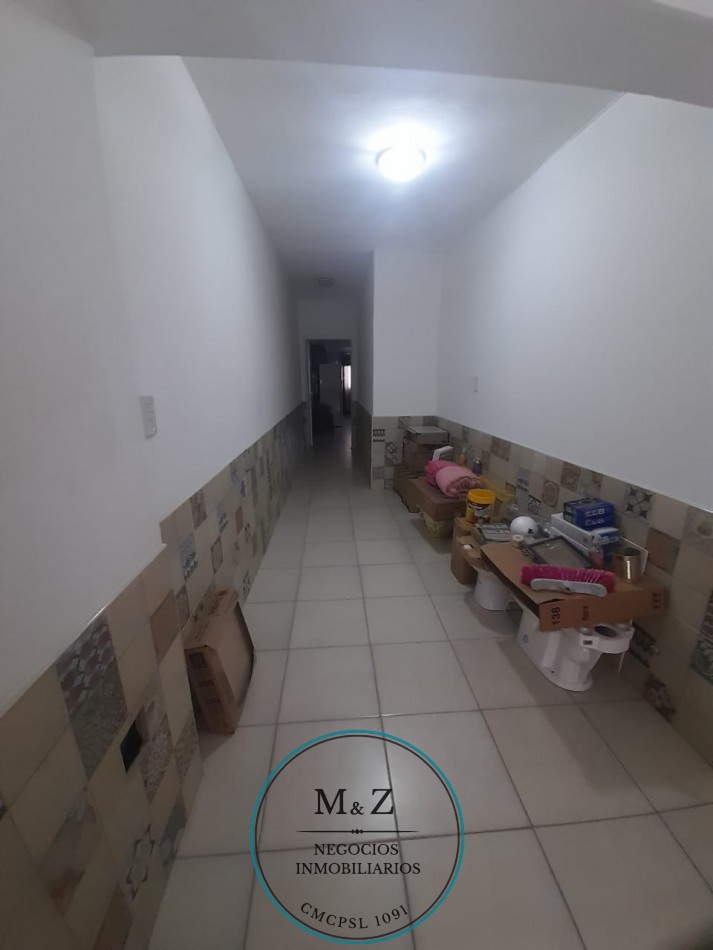 VENDE CASA DE 2 PLANTAS CENTRO SAN LUIS