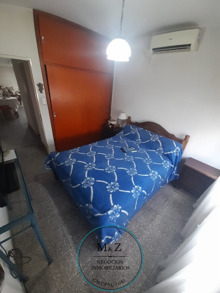 VENDE CASA DE 2 PLANTAS CENTRO SAN LUIS