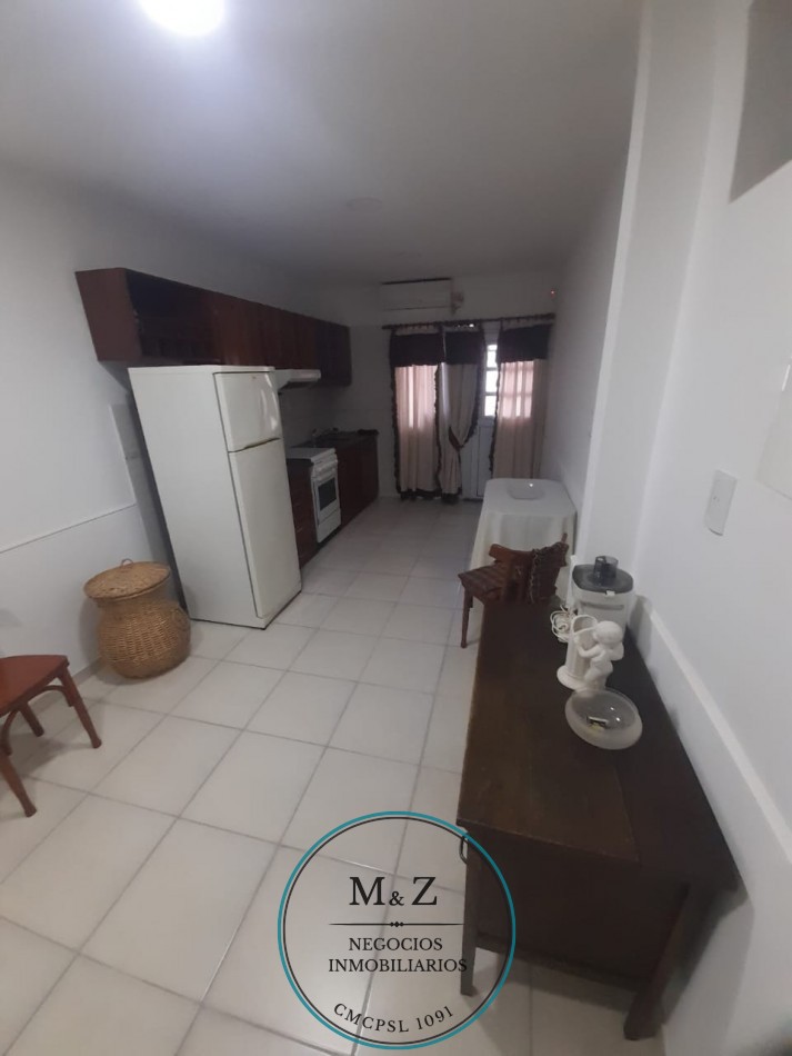 VENDE CASA DE 2 PLANTAS CENTRO SAN LUIS