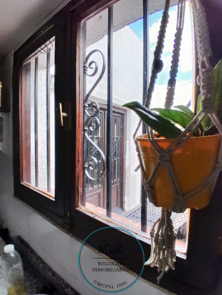 VENDE POSADA EN EL VOLCAN