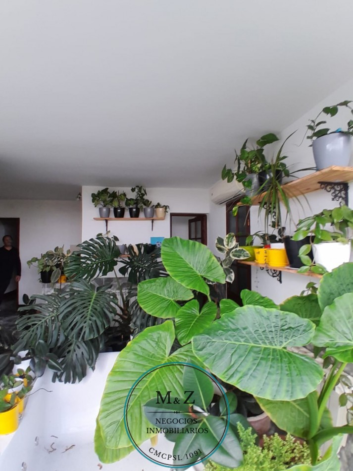 VENDE POSADA EN EL VOLCAN