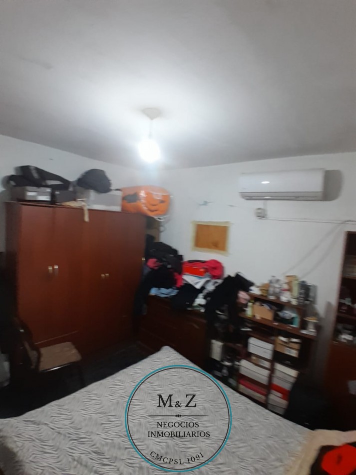 VENDE CASA ESQUINA CON GALPON Y DEPARTAMENTO