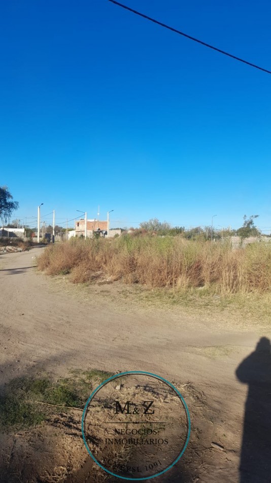 VENDO LOTE EN CALDENES DEL OESTE