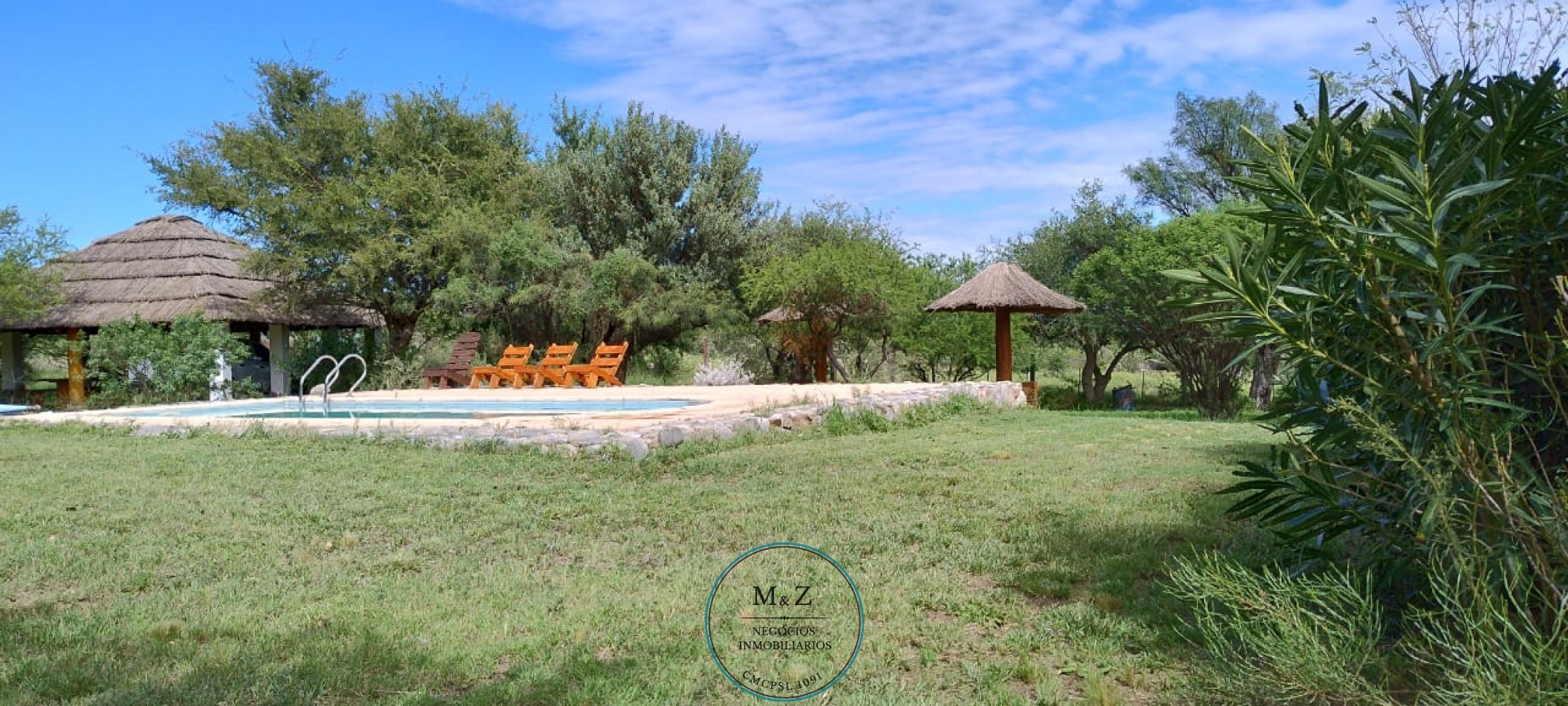 VENDE COMPLEJO DE 4 CABAÑAS EN SIERRAS MARIANAS VILLA DE LA QUEBRADA