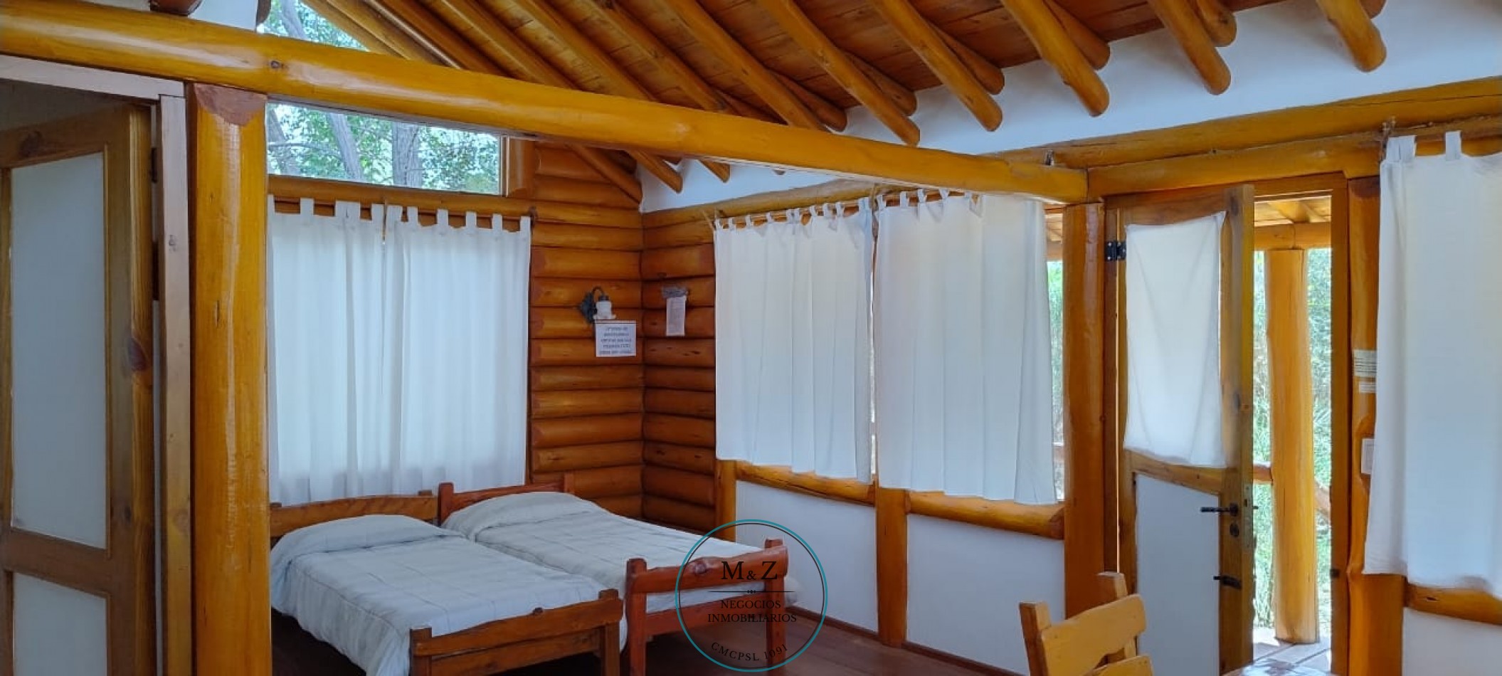 VENDE COMPLEJO DE 4 CABAÑAS EN SIERRAS MARIANAS VILLA DE LA QUEBRADA
