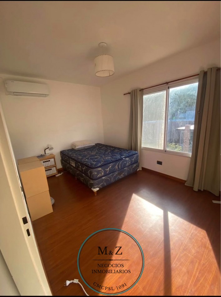 VENDO HERMOSA CASA LAS CHACRAS, JUANA KOSLAY B° PAMPAZUL