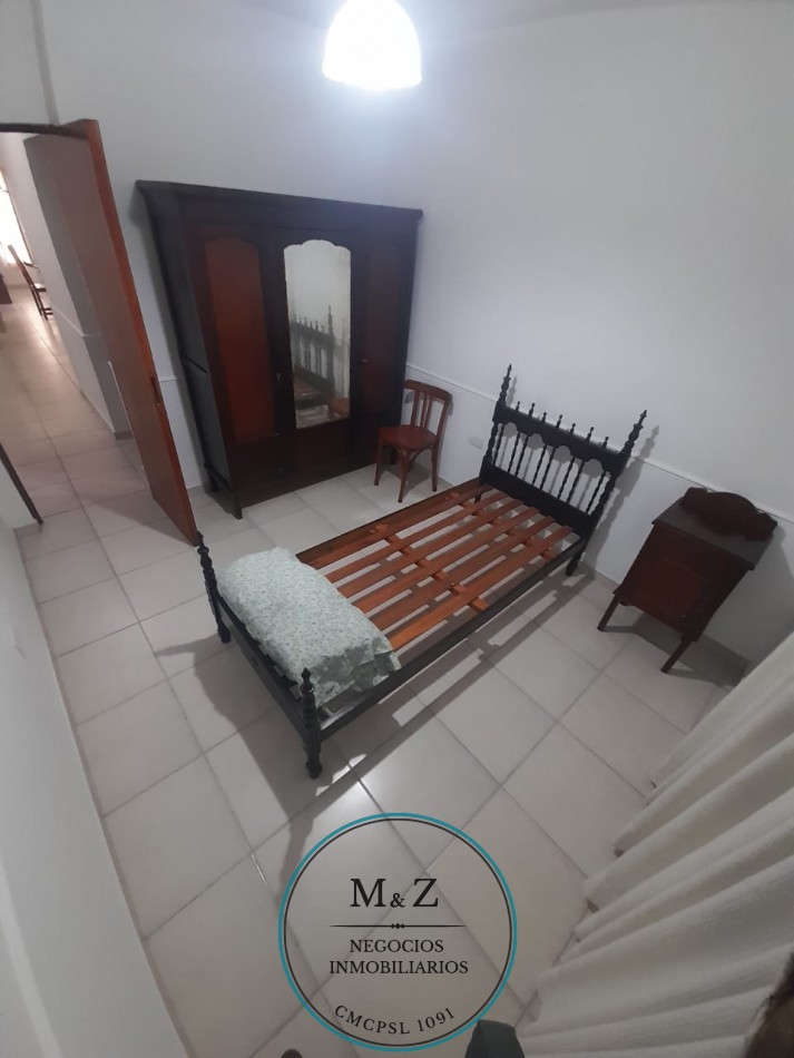 VENDE CASA DE 2 PLANTAS CENTRO SAN LUIS