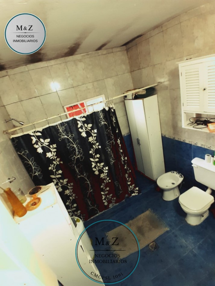 VENDE CASA ESQUINA CON GALPON Y DEPARTAMENTO