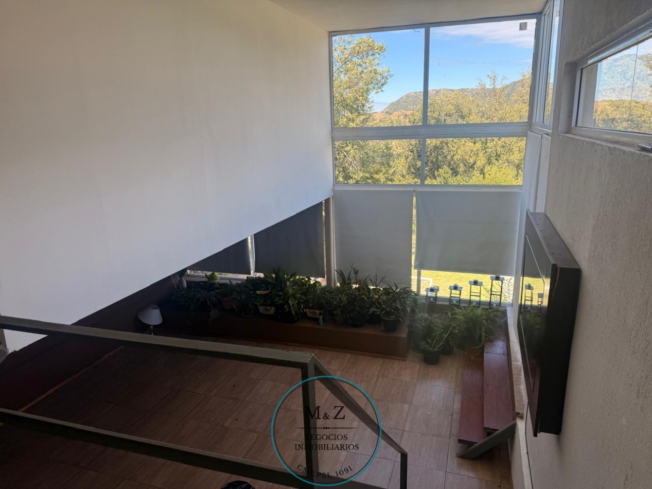 VENDO CASA CON PILETA MUY LUMINOSA Y PILETA POTRERO DE LOS FUNES