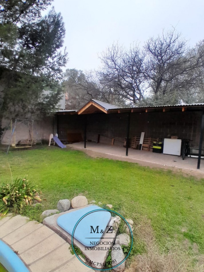 VENDO CASA EN CRUZ DE PIEDRA