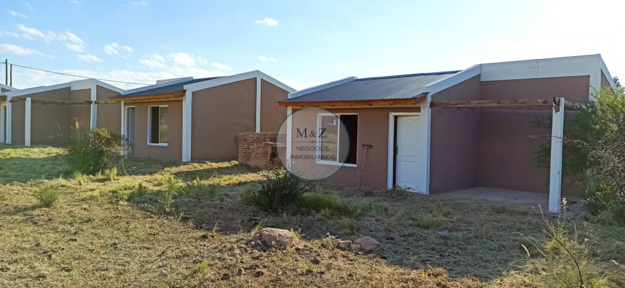 4 CABAÑAS Y 1 CASA A TERMINAR SIERRAS MARIANAS