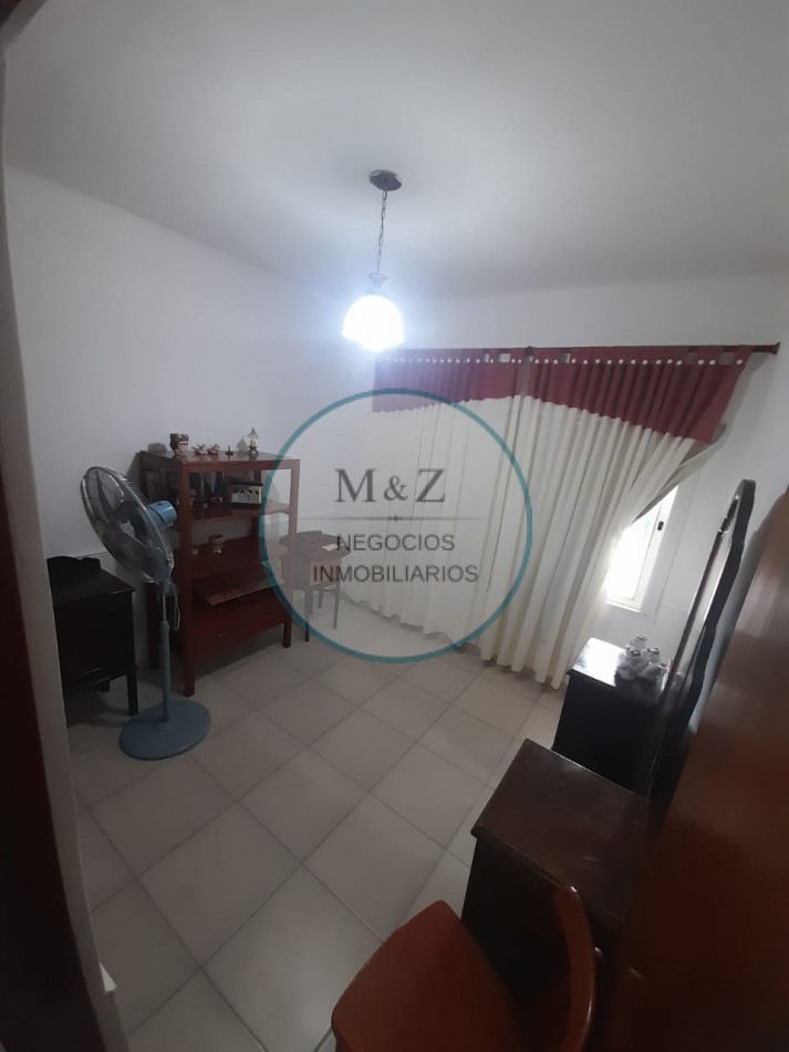 VENDE CASA DE 2 PLANTAS CENTRO SAN LUIS