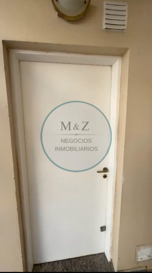 VENDO COMPLEJO DE DEPARTAMENTOS Y LOCAL 