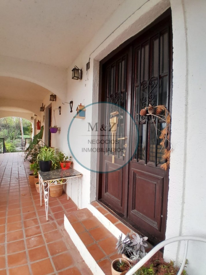 VENDE POSADA EN EL VOLCAN