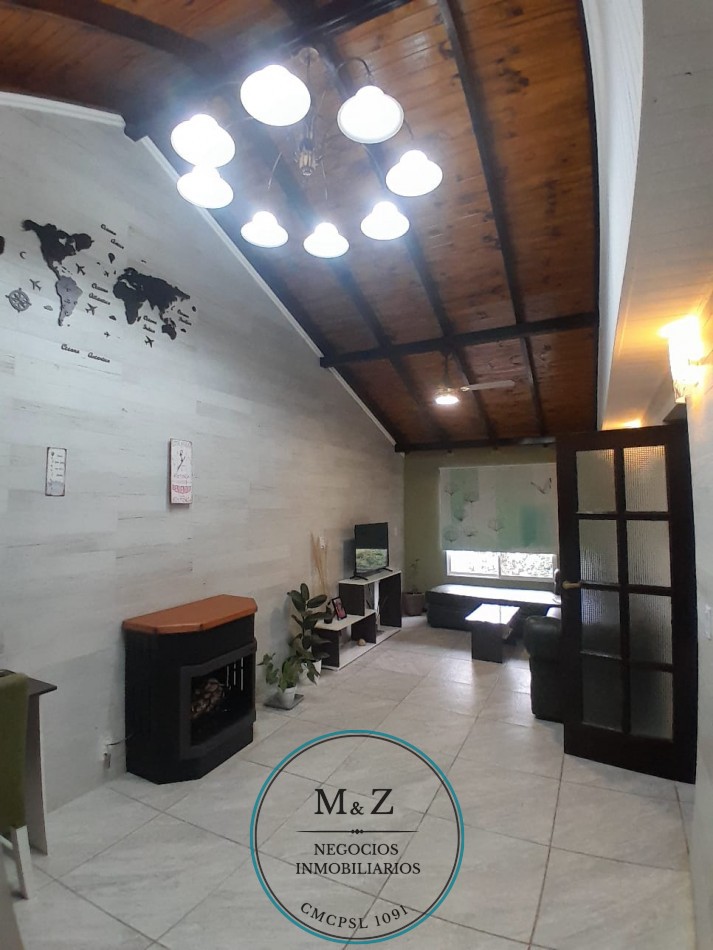 VENDO CASA EN CRUZ DE PIEDRA