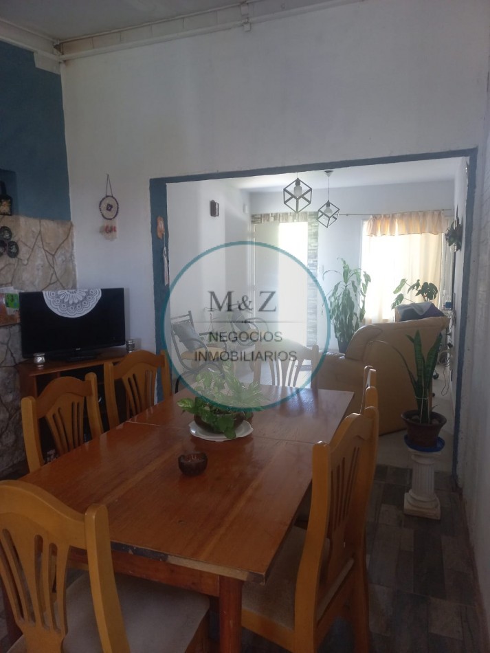VENDE CASA EN LA PUNTA