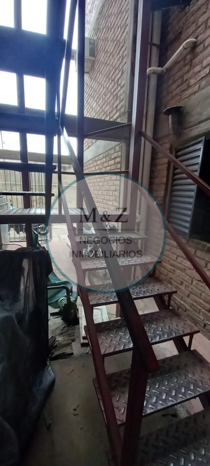 VENDE DEPARTAMENTOS  LAS HERAS 616