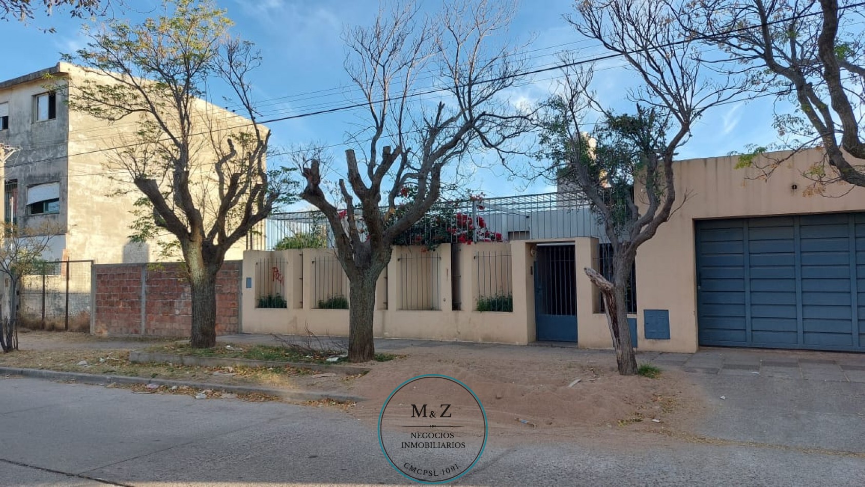 OPORTUNIDAD CASA A REFACCIONAR