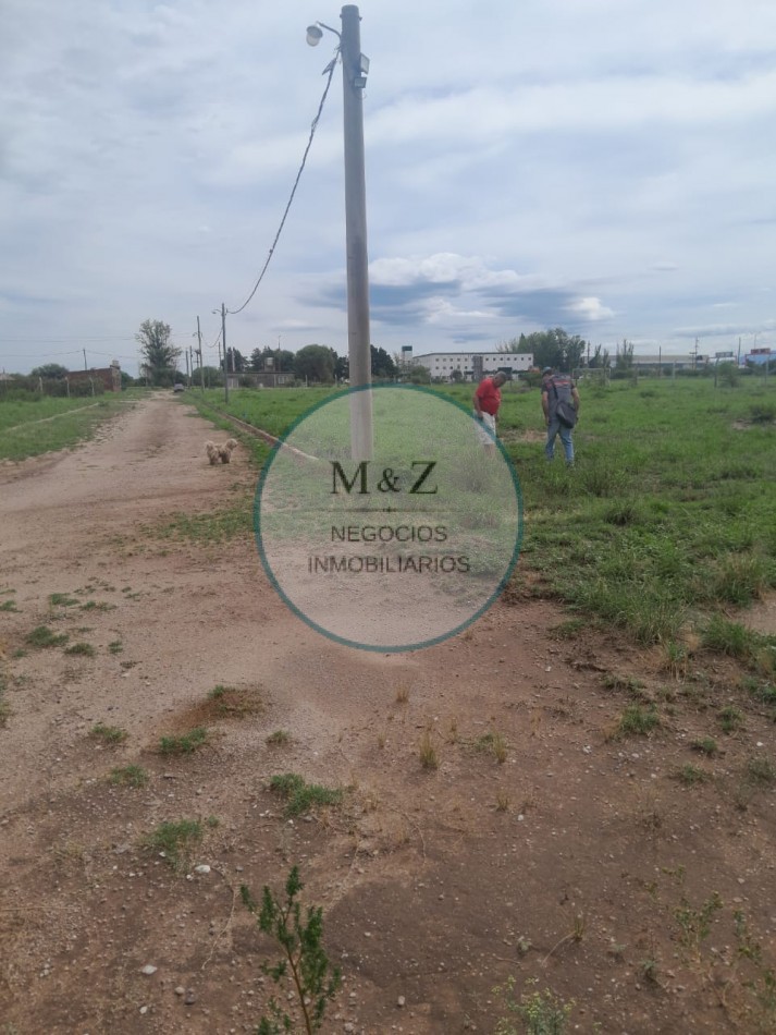 LOTE ESQUINA EN VENTA FRENTE AL AUTODROMO BARRIO PRIVADO LAS LAJAS