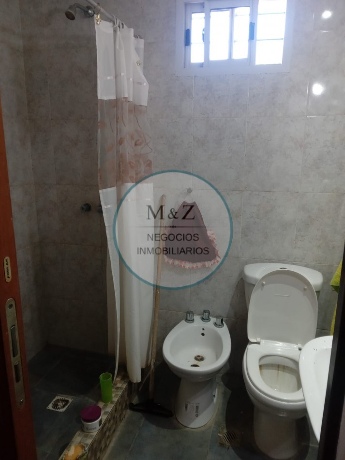 CASA CON PILETA EN VENTA EN EL VOLCAN
