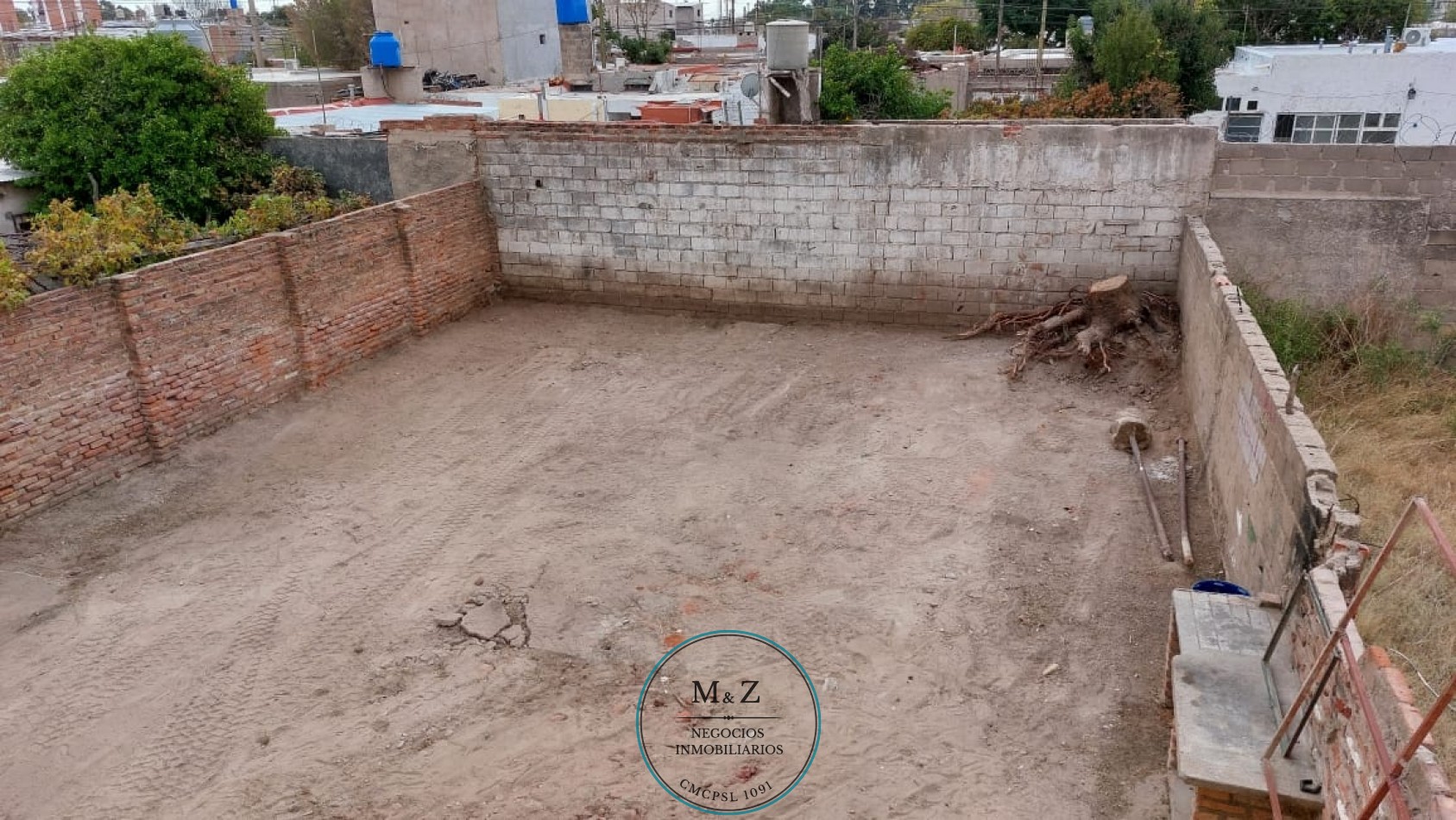 OPORTUNIDAD CASA A REFACCIONAR