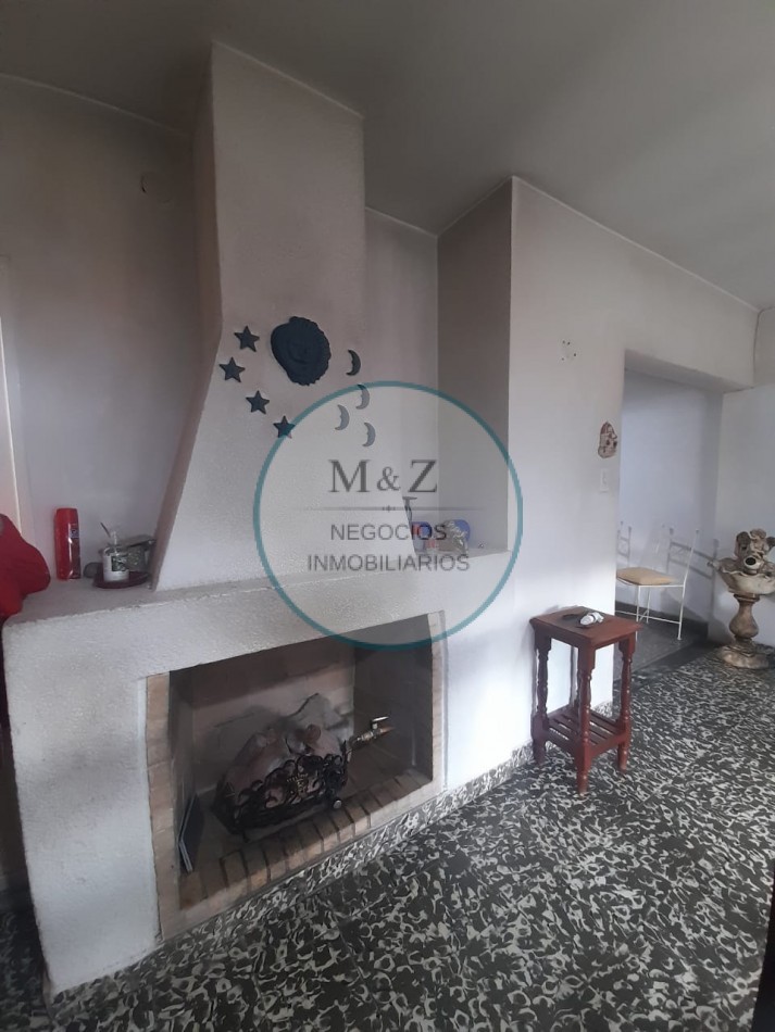 VENDE CASA DE 2 PLANTAS CENTRO SAN LUIS