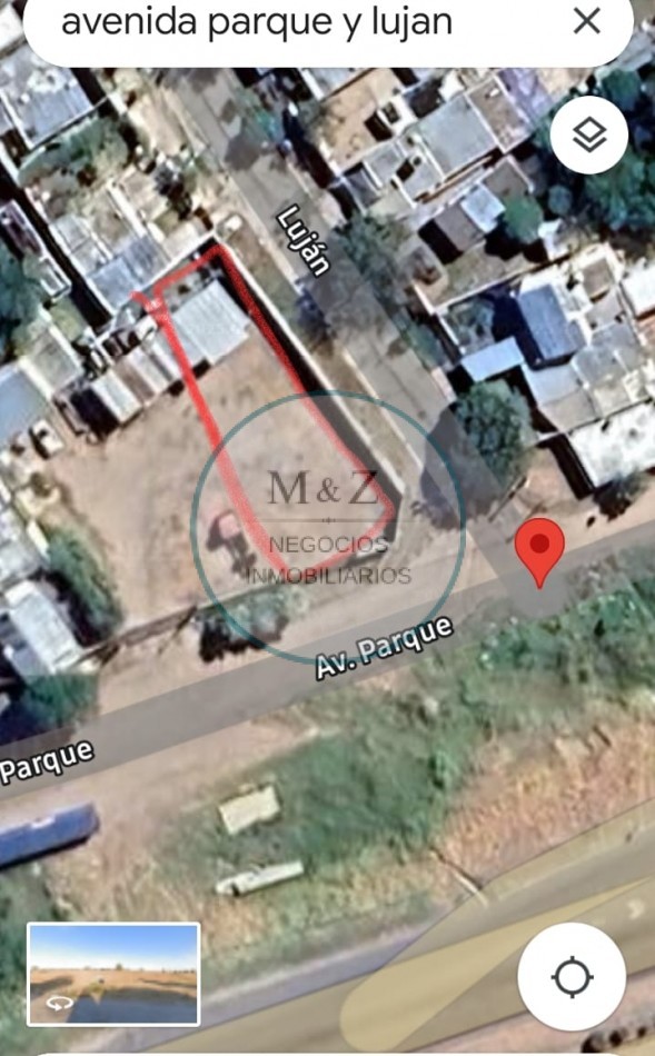 alquiler predio de 300m2.