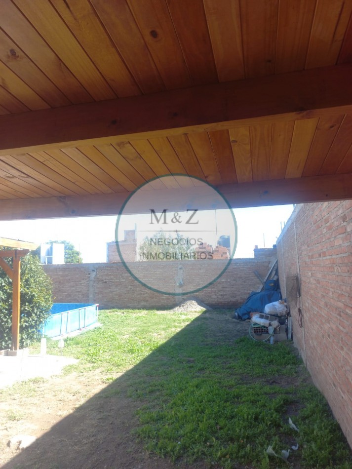 VENDE CASA EN LA PUNTA