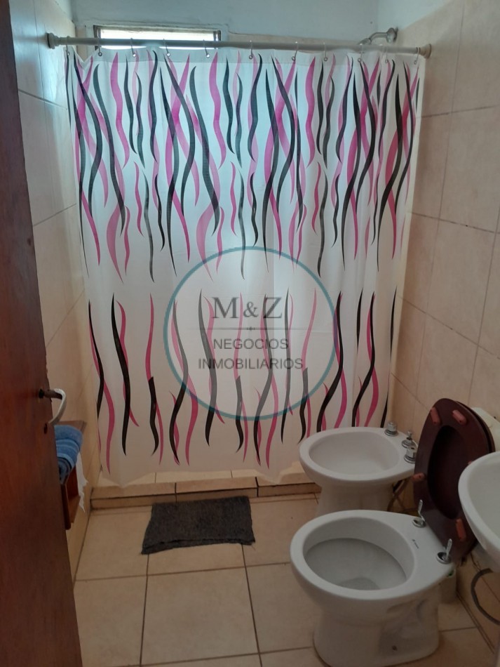 VENDO 3 CASAS ZONA SUR